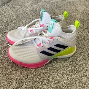 Adidas Women's CrazyFlight volleyball White and Pink Athletic Shoes size 7.5 NWT